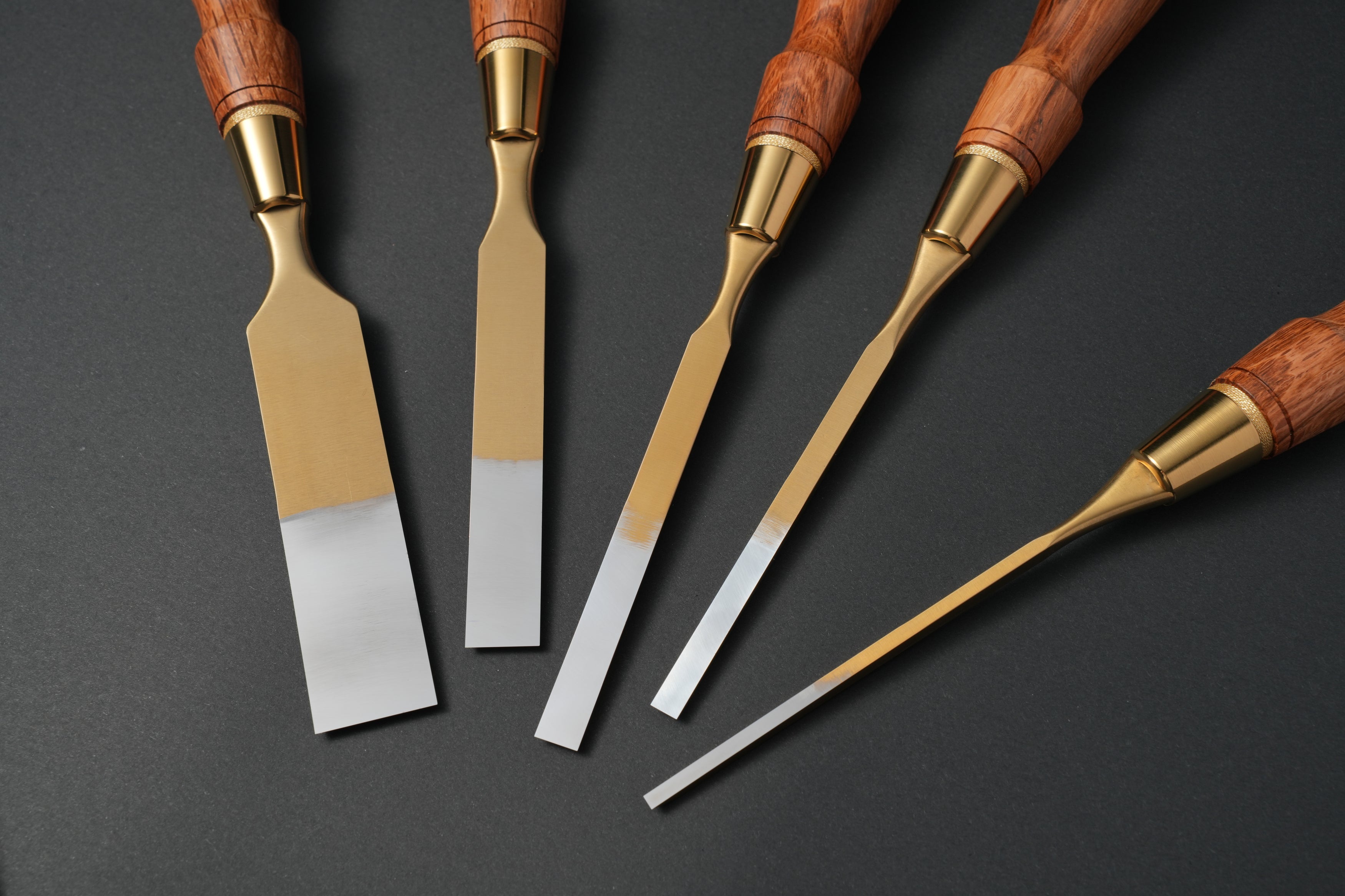 Y-2 Chisel, Golden (Odd Batch)