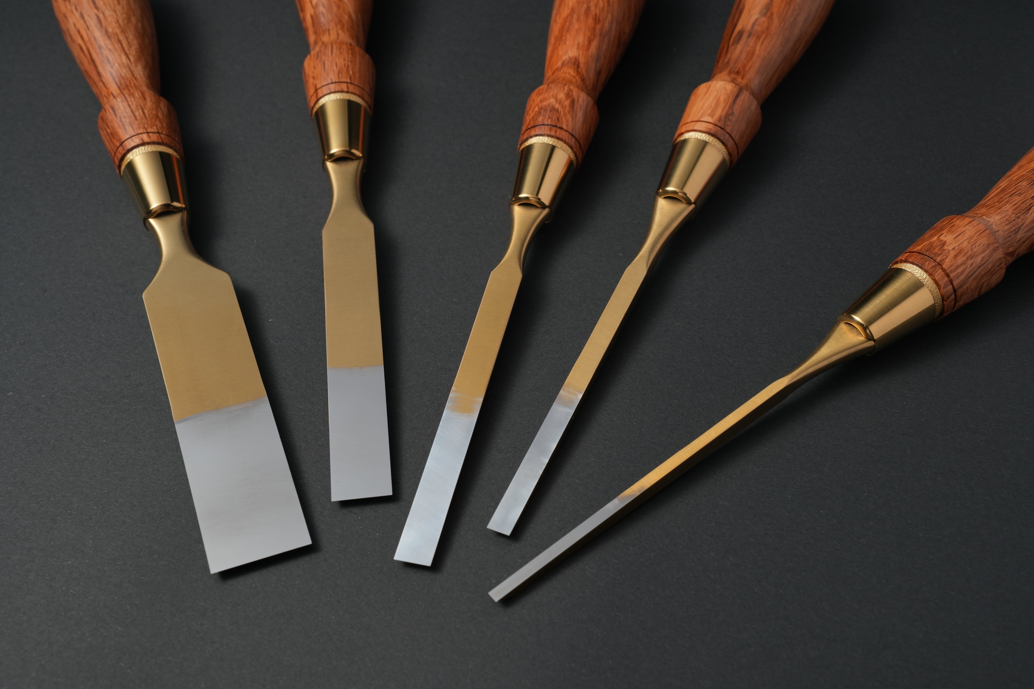 Y-2 Chisel, Golden (Odd Batch)