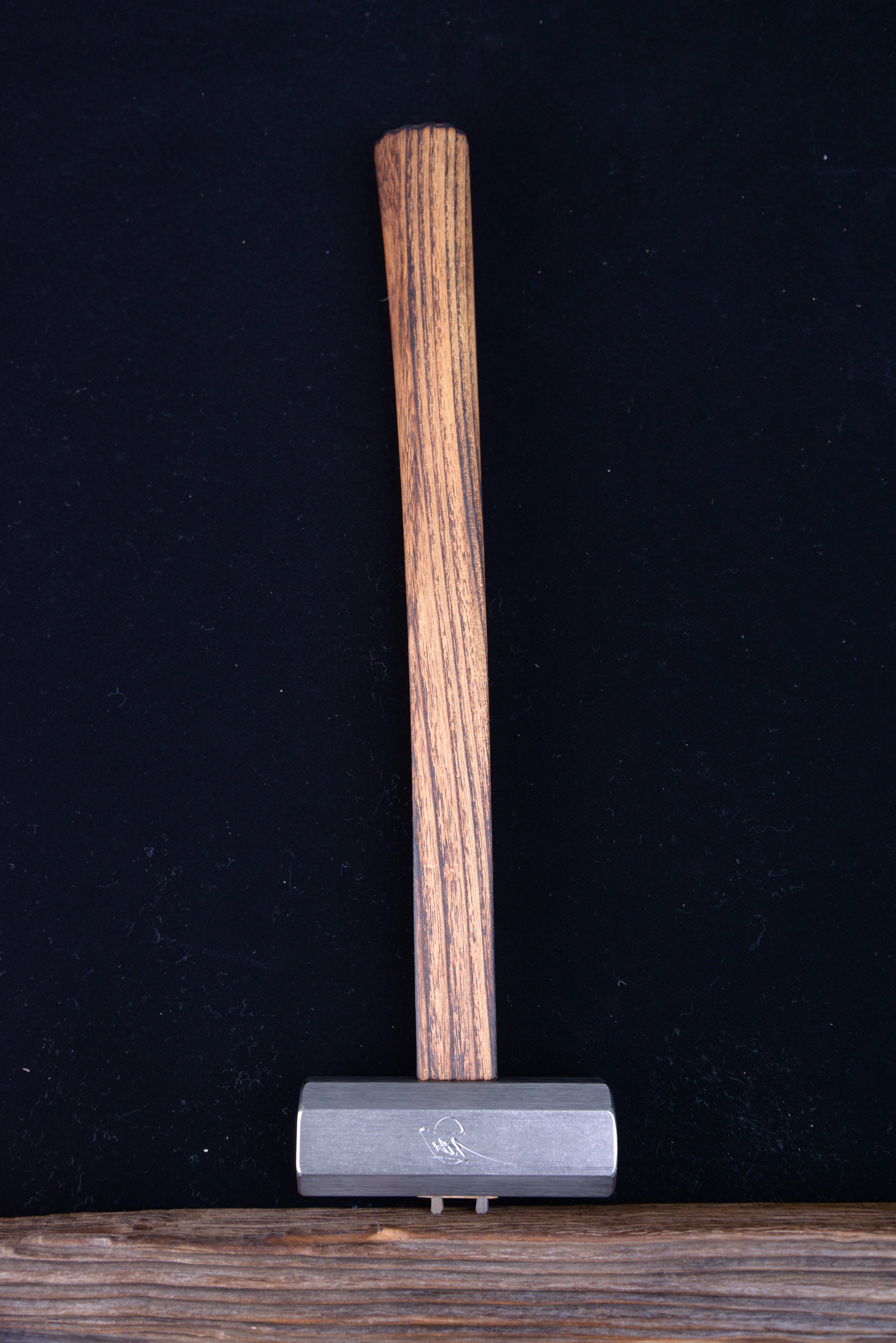 Zen-Wu F-2钛合金锤