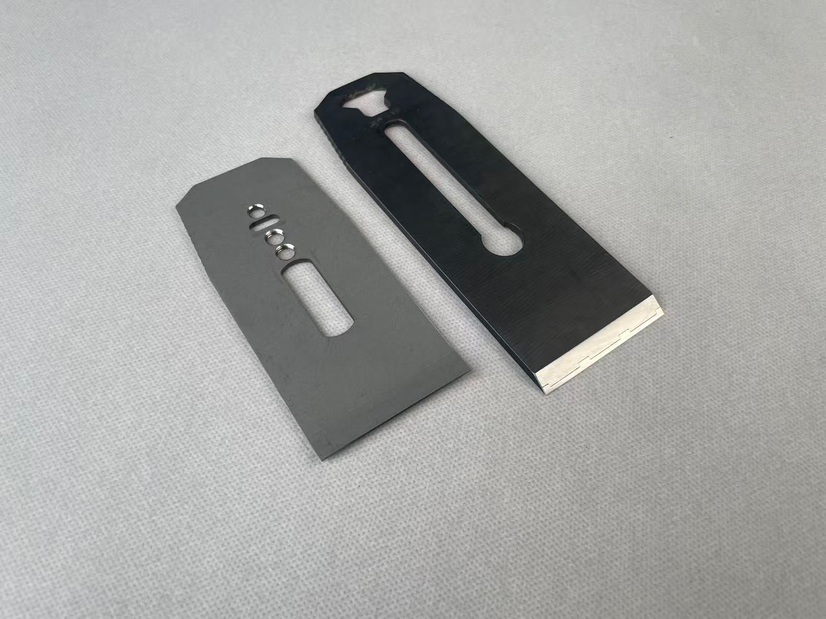 44mm Iron-based Metallic Plane Blade with Stainless Steel Chipbreaker（minor blemishes）